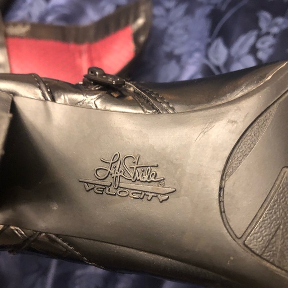 LifeStride women's dressy tall black faux alligator boots size 7 - Picture 14 of 16